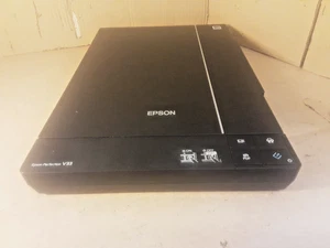 Epson Perfection V33 Color Scanner Photos Documents Flatbed Scanner , NO CABLES - Picture 1 of 18