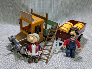 Postino Pat Ted Glen costruttore camion, rimorchio, accessorio + figure grande attrito  - Foto 1 di 4