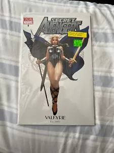 SECRET AVENGERS #1 (2010) WOMEN OF MARVEL VARIANT - 9.4 NEAR MINT (MARVEL) - Picture 1 of 1