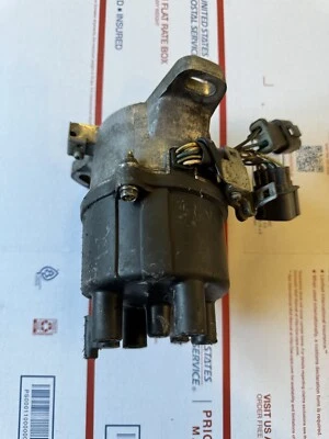 1992 1993 1994 1995 Honda Civic VTEC Distributor D16Z6 D16 OEM TD42U TD45U - Image 1 of 3