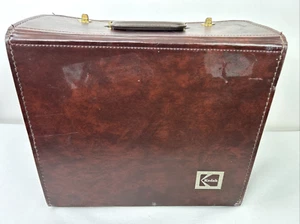 Kodak 5600 Carousel Slide Projector + Hard Case Remote Tested Works NO BULB GUC - Picture 1 of 19