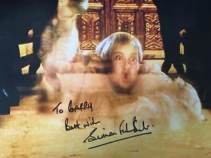 SIMON FISHER BECKER - ACTOR DE PELÍCULA HARRY POTTER - EXCELENTE FOTO FIRMADA - Imagen 1 de 1