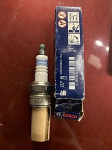 NEU ORIGINAL BOSCH ZÜNDKERZE WR7DC+ - Bild 1 von 2