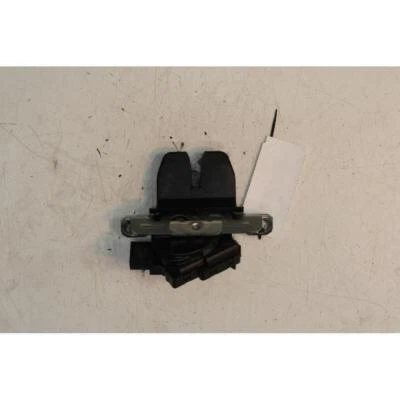 GRIFF DECKELSCHLOSS FÜR DR - EVO DR5.0 (22) 1.5 16V TURBO (114KW) SUV 2022 Foto 1 de 4