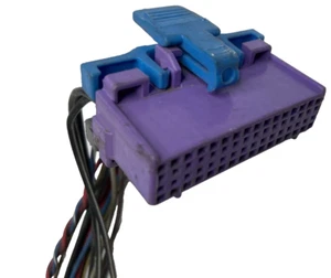 Pre-Owned Purple Female 32 Port Connector Pig Tail w/ 15 Lead Wires Installed - Picture 1 of 5