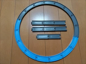 Thomas and Friends Capsule Plarail Oval Rail Track Set Gray Blue D - Picture 1 of 1