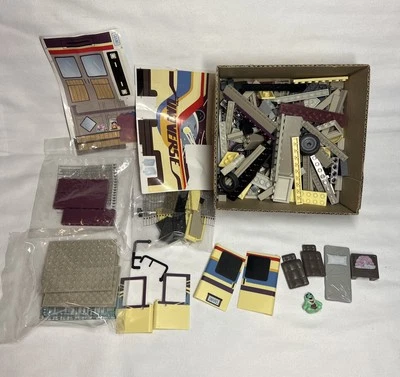 McFarlane Steven Universe "Mr. Universe Van" Incomplete Replacement Pieces - Image 1 of 4