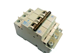 Used General Electric V-Line C25 3-Pole Circuit Breaker - Foto 1 di 4