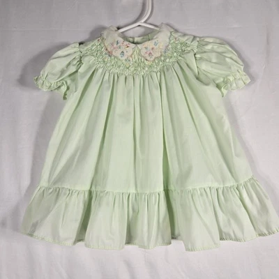 Vestido de bebé Polly Flinders 12M verde bordado a mano vintage con volantes dobladillo Foto 1 de 4