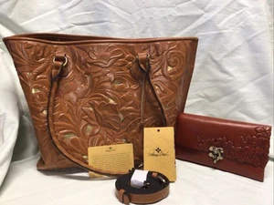 Patricia Nash Adeline Tote Burnished Cutout Tooled Cognac W/Patricia Nash Wallet - Picture 1 of 6