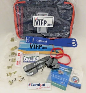 Carnival Cruise VIFP Club Pins Etiquetas Equipaje Koozie Embalaje Cubos DI Dijes Lote A - Imagen 1 de 4