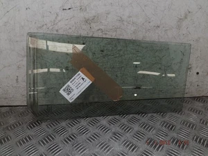 Volkswagen Touran Viertelscheibe rechts Fahrerseite hinten 43r-001479 Mk1 03-09Z - Bild 1 von 5