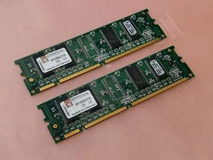 Kingston 256 MB (2x 128 MB) KVR133X64C2/128 PC133 133 MHz SDRAM DIMM 3.3V - Bild 1 von 4
