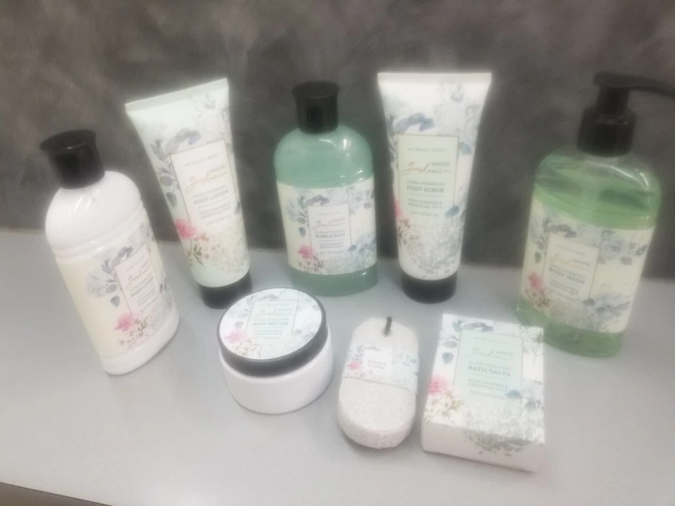 Aceites y lociones My Beauty Spot White Gardenia (lote de 8) Foto 1 de 4