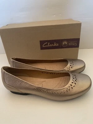 Clarks Women Gold Flats Us 10.5 Women’s EUR 42  - image 1 of 4
