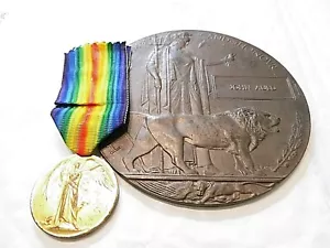 VICTORY MEDAL & PLAQUE TO NORTHUMBERLAND FUSILIERS CASUALTY 21033 PTE J AULD - Picture 1 of 9
