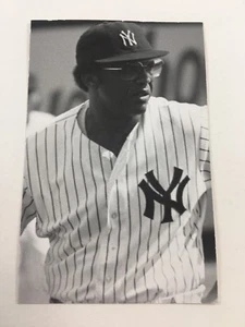 Rudy May (1984) New York Yankees Vintage Baseball Postcard NYY - Picture 1 of 2