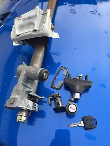86 OEM BMW E30 ignition switch and key w door locks full set USED OEM - Foto 1 di 7