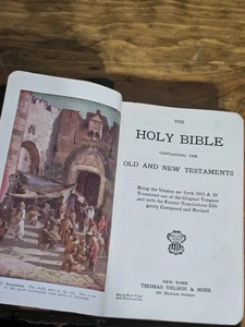 Vintage 1950s Holy Bible With Helps Old & New Testament WW2 WWII Era Pronouncing - Bild 1 von 14