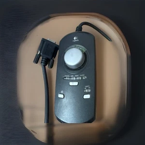 Logitech X-530 THX 5.1 LAUTSPRECHER LAUTSTÄRKEREGLER NUR pOD getestet - Bild 1 von 7