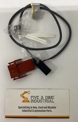 Omron TL-W3MC2 Wired Proximity Sensor 12-24 VDC - Image 1 of 4