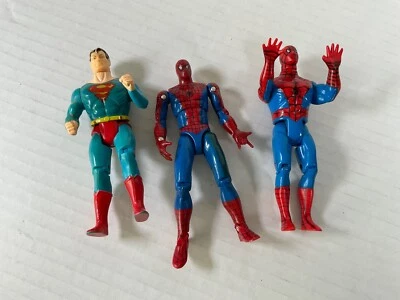Figura Marvel Spider Man Hasbro + DC Comics Superman de la década de 1980 Foto 1 de 4