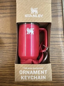Stanley Ornament Schlüsselanhänger - rot lecker - Bild 1 von 5