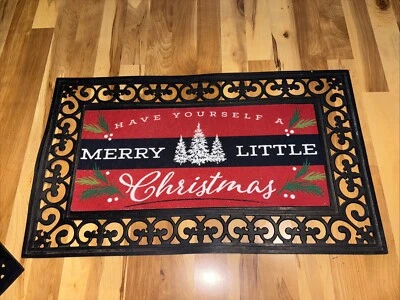 Alfombra cambiable de sasafrás de hoja perenne e inserto de labrador retrievers de Navidad. Foto 1 de 4