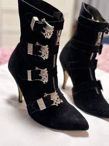 true vintage, 80s shoes from “the Berlin Wall buckle and zipper combo and skulls - Picture 1 of 13