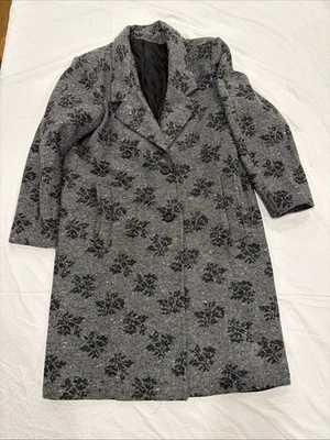 ¿Vintage años 80?  Abrigo de lana floral gris y negro de gran tamaño Betsy B. Mujer M/L Foto 1 de 4