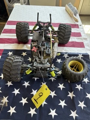 VINTAGE OFNA-JAMMIN ?? R/C BUGGY PROJECT CAR / PreOwned - Image 1 of 4