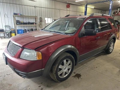 Used Brake Master Cylinder fits: 2005 Ford Freestyle w/traction control without - Image 1 of 4