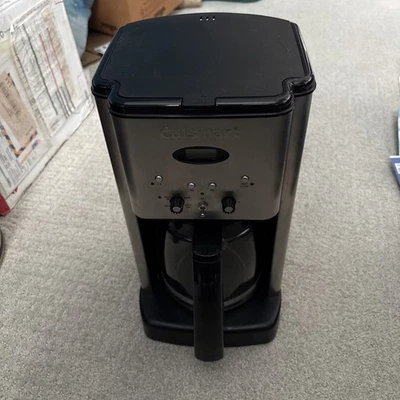 CUISINART DCC-1200 12-CUP PROGRAMMABLE COFFEE MAKER - Image 1 of 4