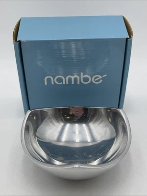 Tigela de servir Nambe #526 liga de metal tri-canto 8 oz 6” diâmetro - Imagem 1 de 4