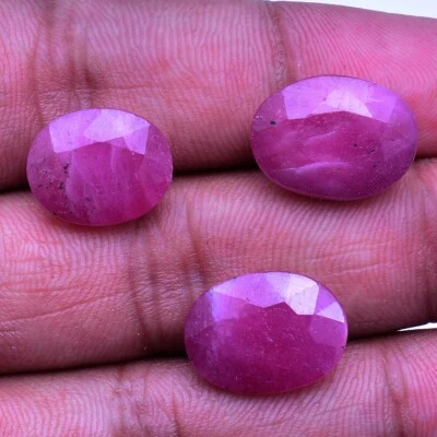 3 Pcs Natural Ruby Pinkish Red Oval Faceted Cut 14.57mm-16.70mm Loose Gemstones - Image 1 of 4