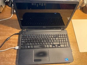Dell Inspiron 15-3521 15.6in. Intel Celeron 1007U 1.5Ghz 8GB RAM 320GB HD Win10 - Picture 1 of 9