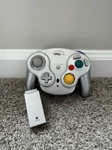 Gamecube Wireless Wavedash 2.4GHZ Controller Silver TTX Tech WAVEDASH - Picture 1 of 1