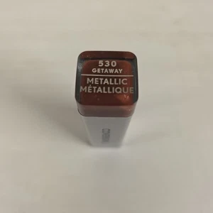 Lápiz labial Covergirl Exhibitionist metálico #530 Getaway sellado - Imagen 1 de 3