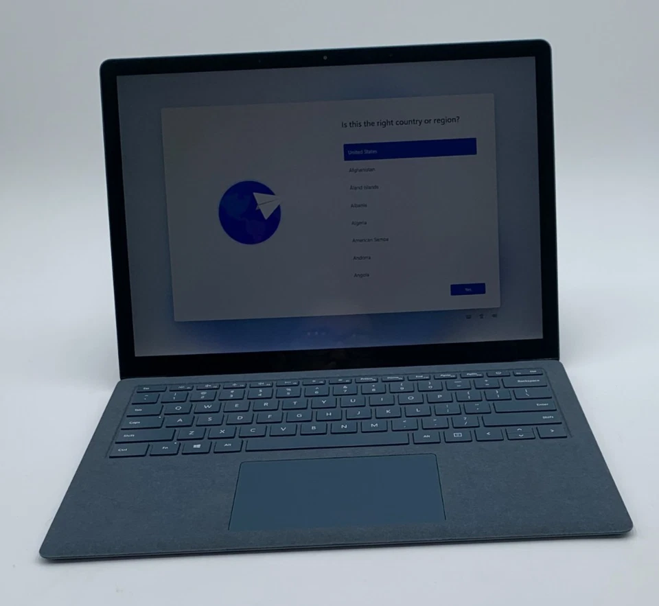 Microsoft Surface Laptop 3 1867 13,5" i5-1035G7 256GB SSD 8GB DDR4 Azul C/DENT - Imagem 1 de 4