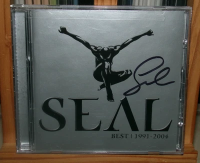SEAL BEST 91-04 SIGNED BOOKLET CD KISS FROM A ROSE CRAZY FLY LIKE AN EAGLE DON'T Foto 1 de 4
