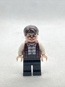 LEGO Ghostbusters Janine Melnitz Minifigure From 75827