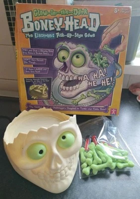 BONEY HEAD GLOW IN THE DARK ELECTRONIC PICK-UP-STYX GAME 2004 CHARACTER LOVELY - Image 1 of 4