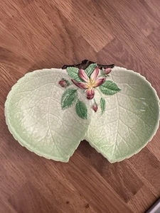 Carlton Ware 1937/1938 Australian Design Apple Blossom 2 Leaved Dish - Picture 1 of 3
