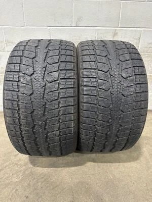 2x P315/35R20 Toyo Observe GSI-6 LS 9/32 110 V Used Tires 3153520 - Image 1 of 4