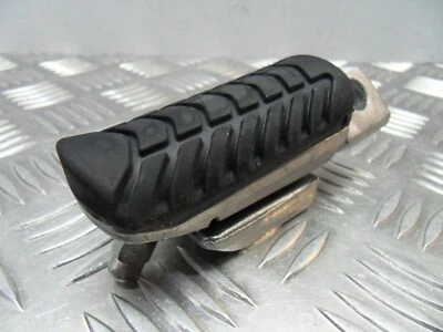 Kawasaki Z650 Ninja 650/Versys 300 X clavija delantera derecha 2017 a 2023 Foto 1 de 4