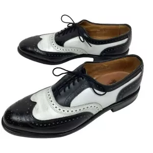 Allen Edmonds Broadstreet Spectator Oxford Wingtip Nero Bianco Stile #8603 - Foto 1 di 15