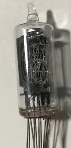 Hitachi CD80P Vacuum Fluorescent Display - Picture 1 of 6