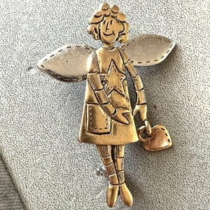 Pin de solapa Wendy's World #5 ángel con corazón - Imagen 1 de 11