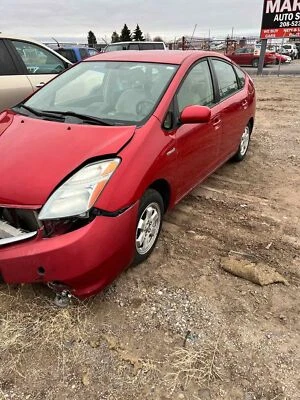 Pantalla de infoentretenimiento usada se adapta a: Toyota Prius 2008 reproductor navegación ID 86841-470 Foto 1 de 4