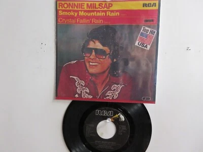 💥 ' RONNIE MILSAP '  HIT 45 + PICTURE [SMOKY MOUNTAIN RAIN] 1980 ! 💥 - Image 1 of 4